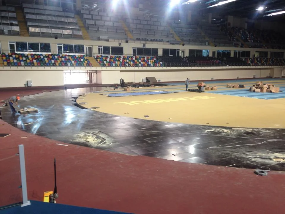 Sinan Erdem Sports Complex — Tokoz pedestal installation