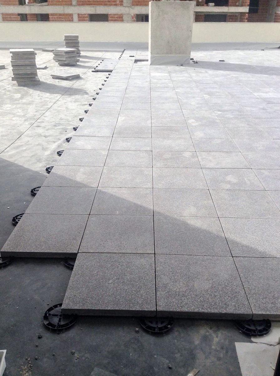 Artun Residence — Tokoz pedestal installation