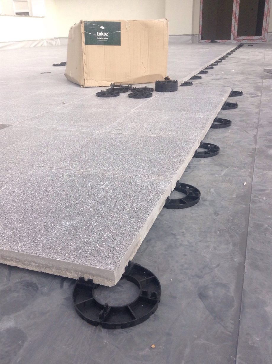 Artun Residence — Tokoz pedestal installation
