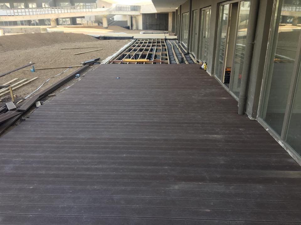 Parkmahal Residences — Tokoz pedestal installation