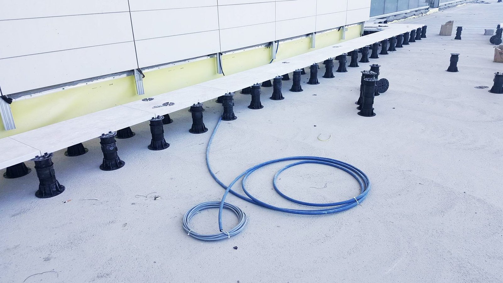 High-Speed Train Station — Tokoz pedestal installation