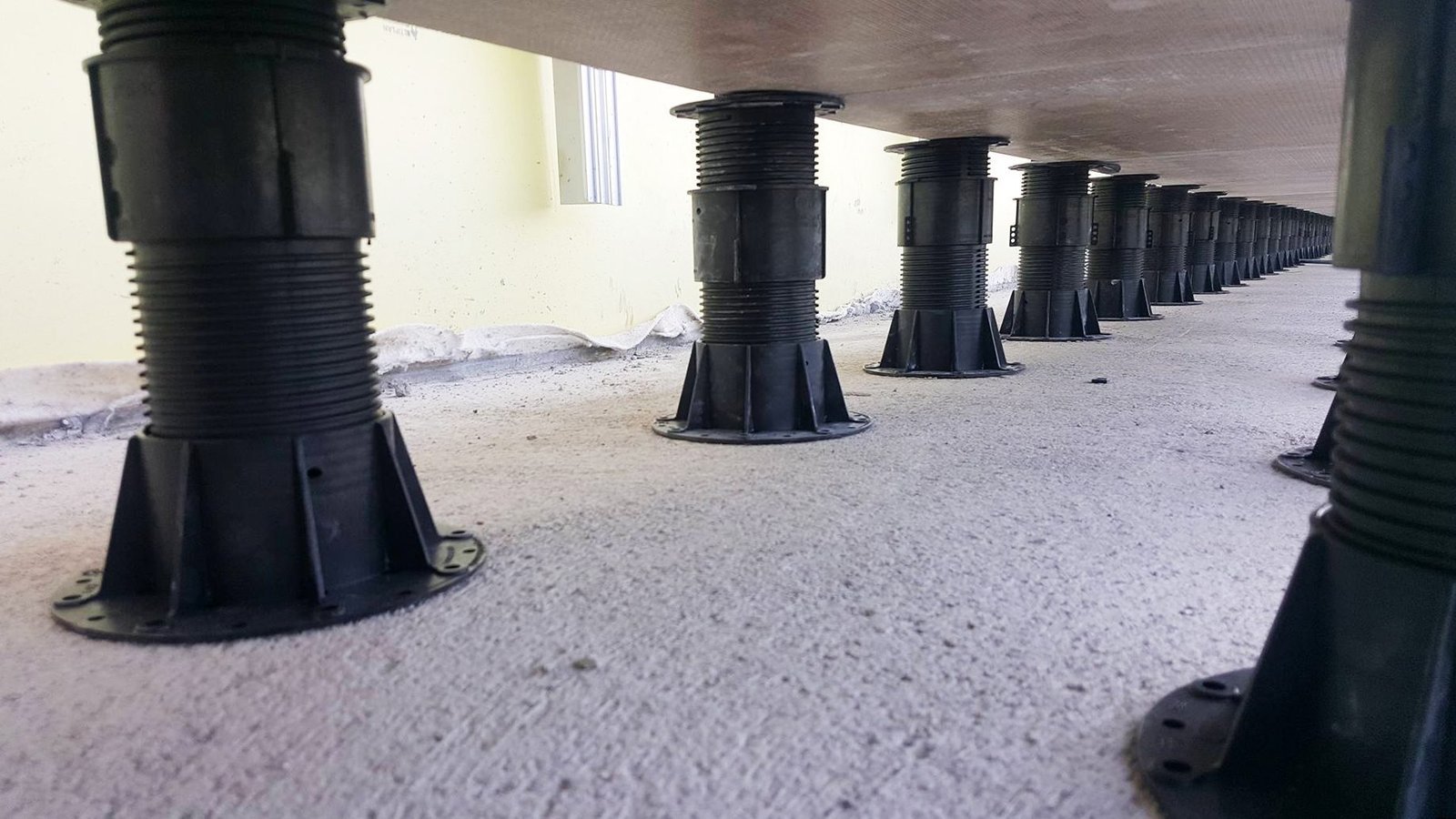 High-Speed Train Station — Tokoz pedestal installation